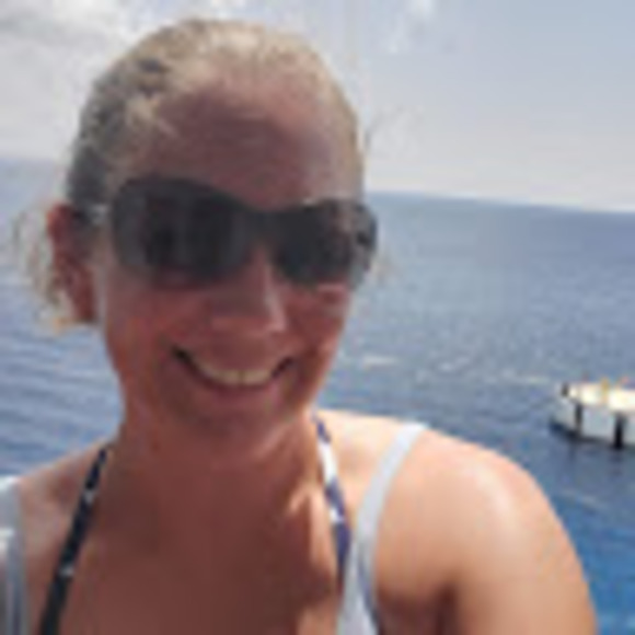 Meet your Posher, Shelley - Picture 1 of 1